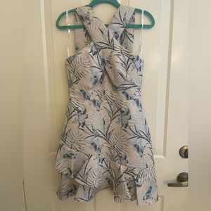 FOREVER NEW NWT Malibu Cross Front dress